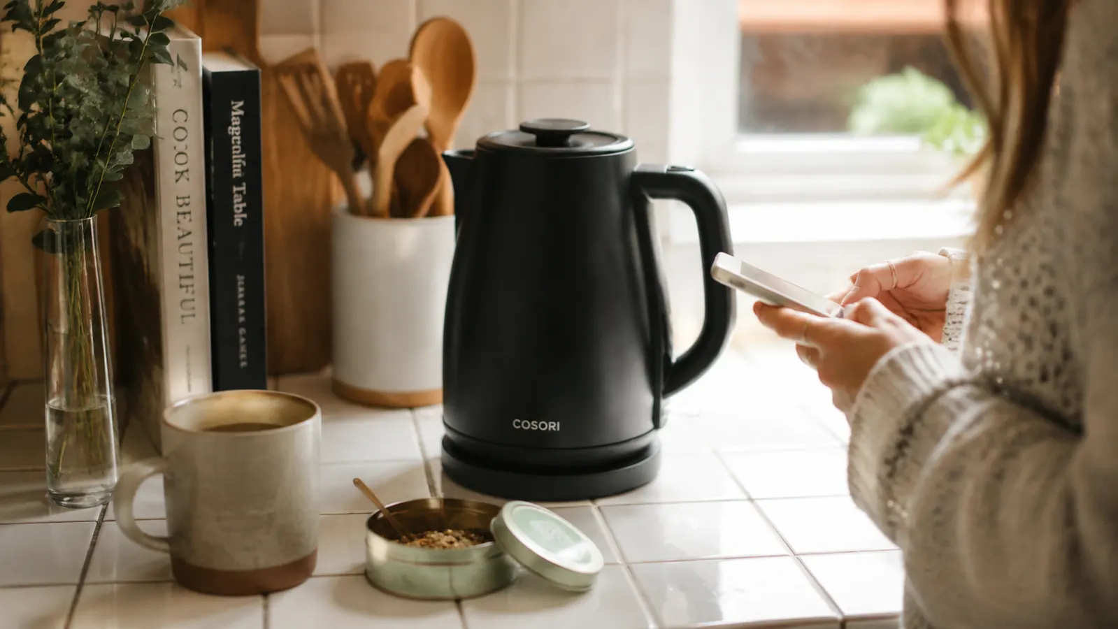 Cosori Electric Kettle Review: Eight Months of Daily Boiling in a Small Kitchen